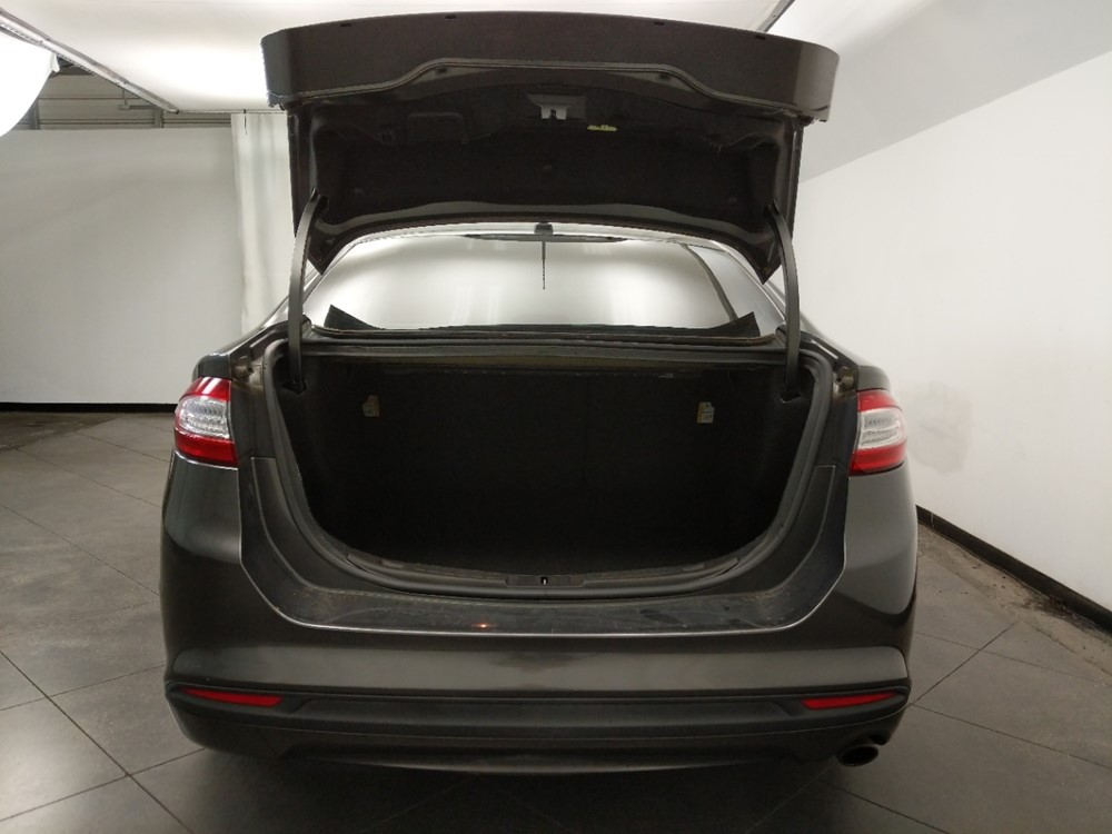 2015 Ford Fusion - Trunk