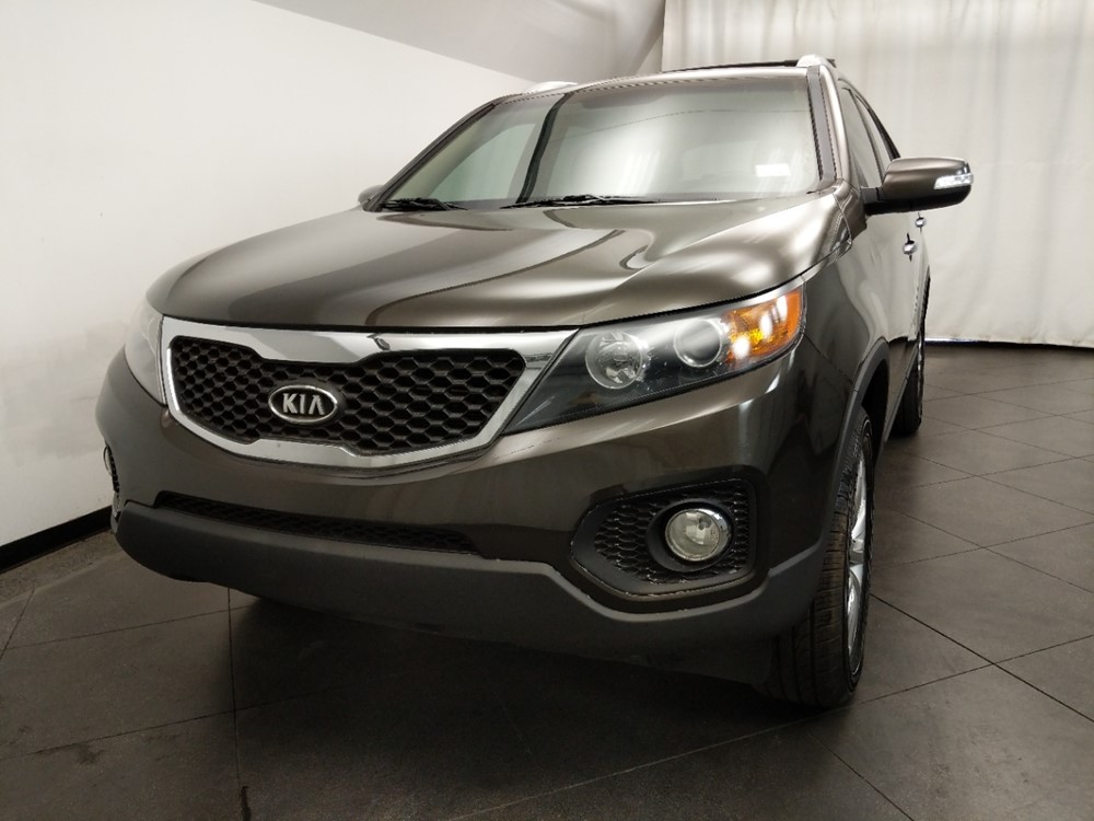 2011 Kia Sorento - Driver Front Hood
