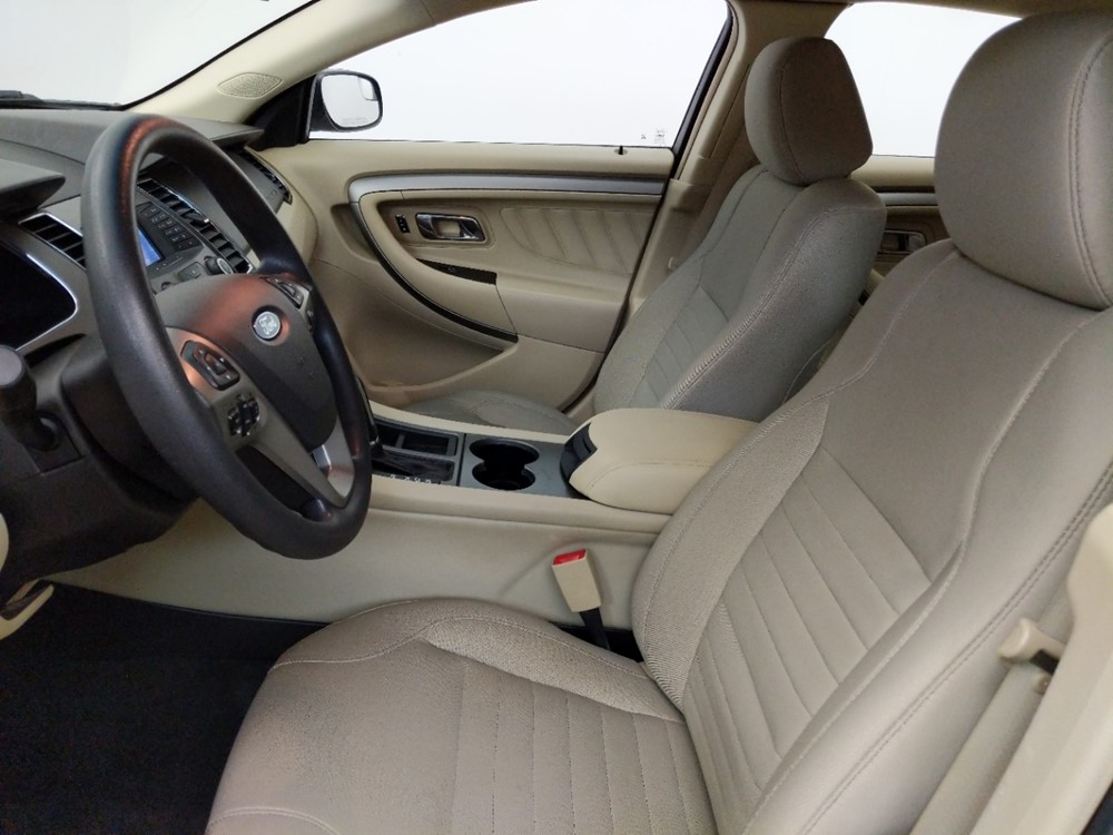 2014 Ford Taurus - Driver Front Seat