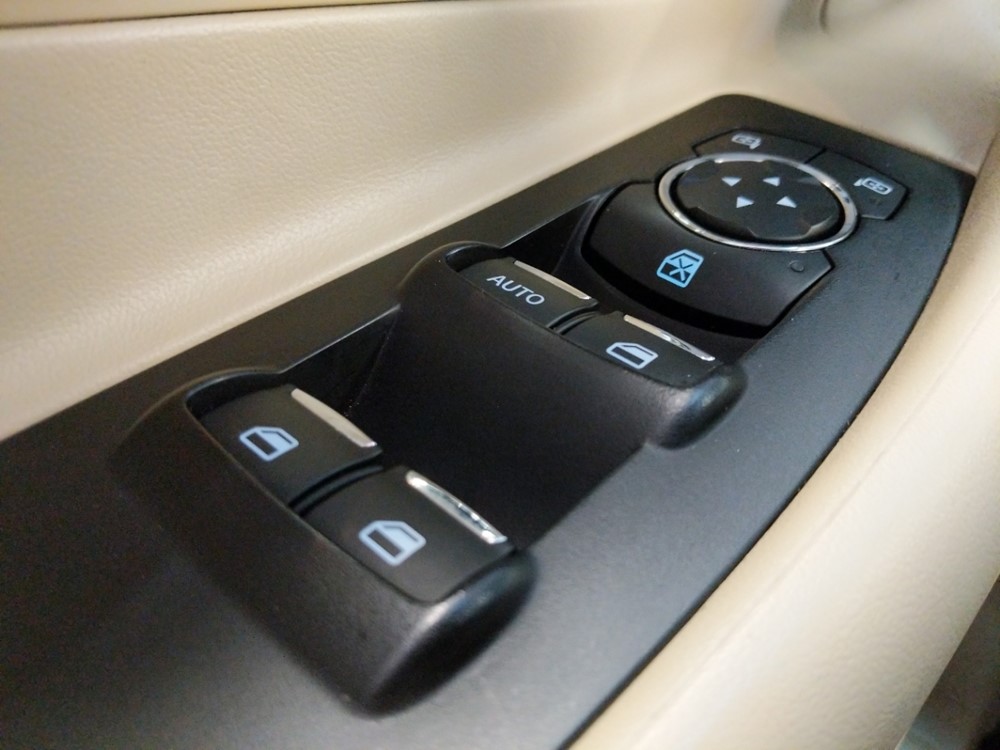 2014 Ford Taurus - Driver Power Windows/Lock Control