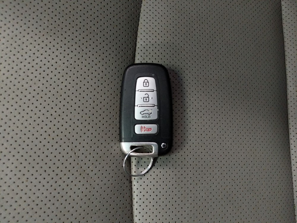 2013 Kia Optima - Keys