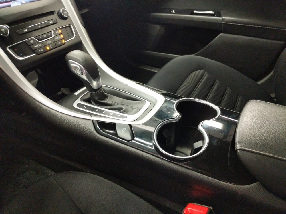 2016 Ford Fusion - Center Console/Cup Holders