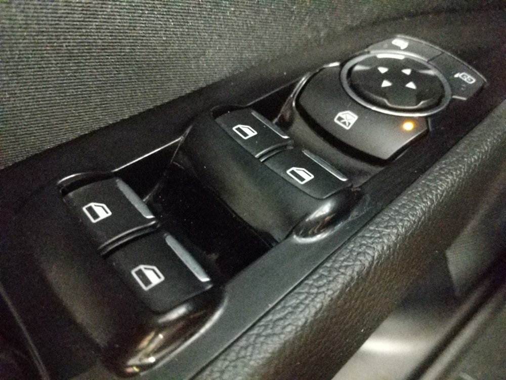 2016 Ford Fusion - Driver Power Windows/Lock Control