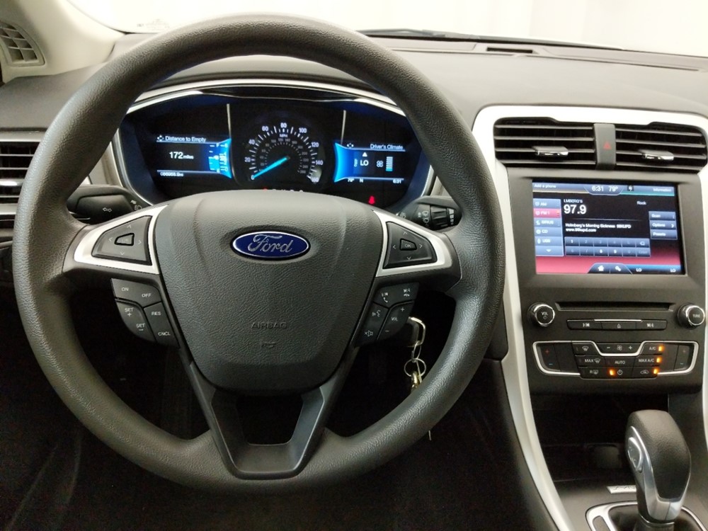 2016 Ford Fusion - Driver Dash
