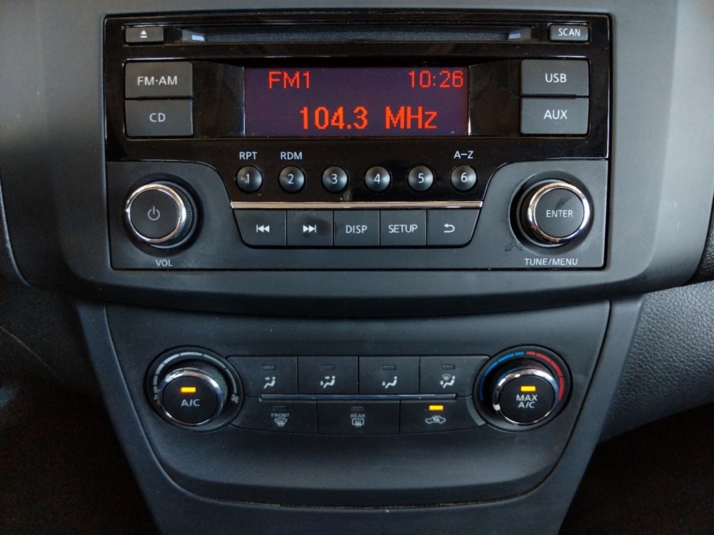 2016 Nissan Sentra - Stereo Package
