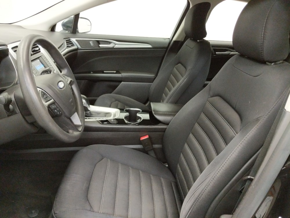 2015 Ford Fusion - Driver Front Seat