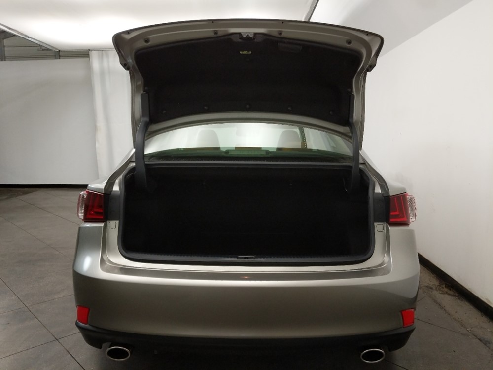 2014 Lexus IS 250 - Trunk