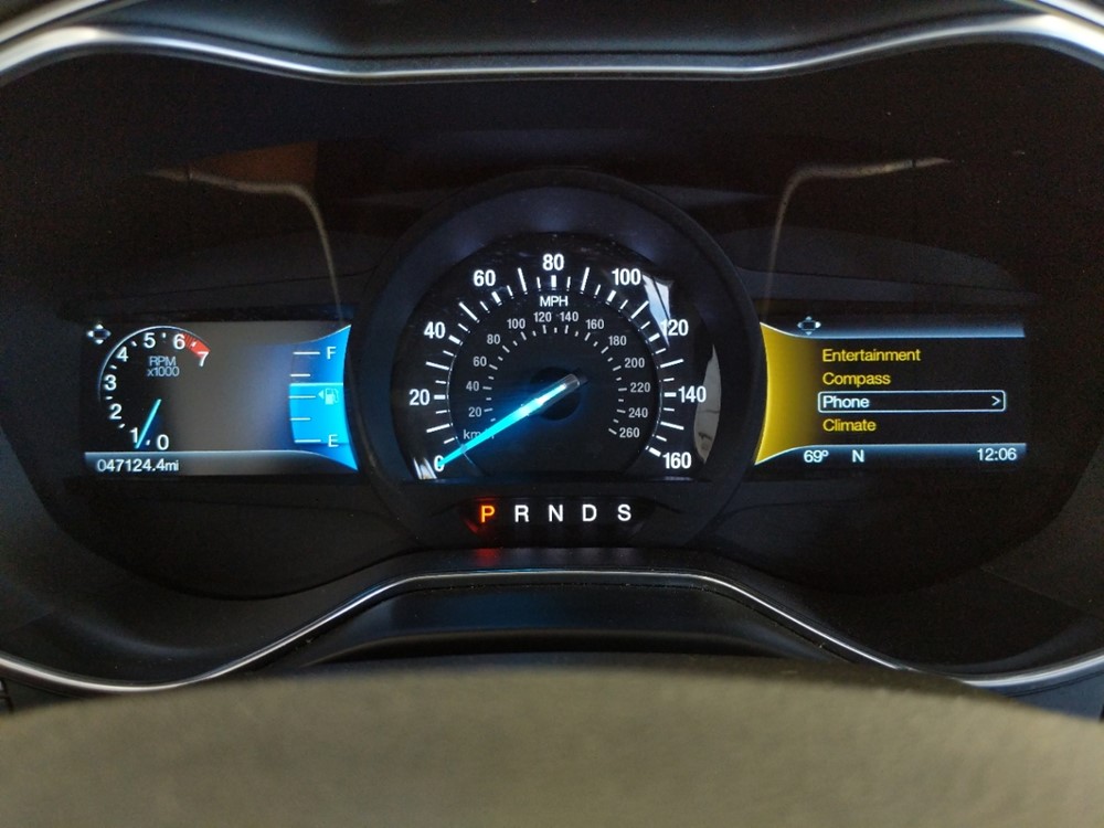 2015 Ford Fusion - Odometer Close Up