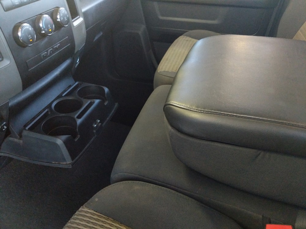 2009 Dodge Ram 1500 - Center Console/Cup Holders
