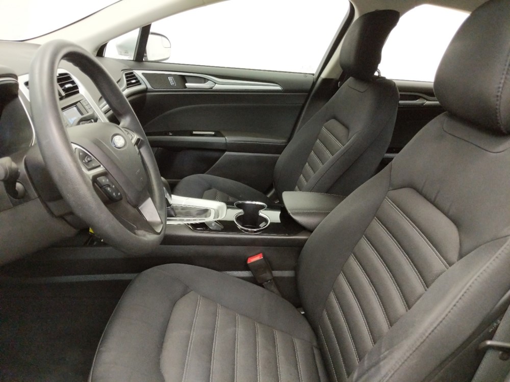 2014 Ford Fusion - Driver Front Seat