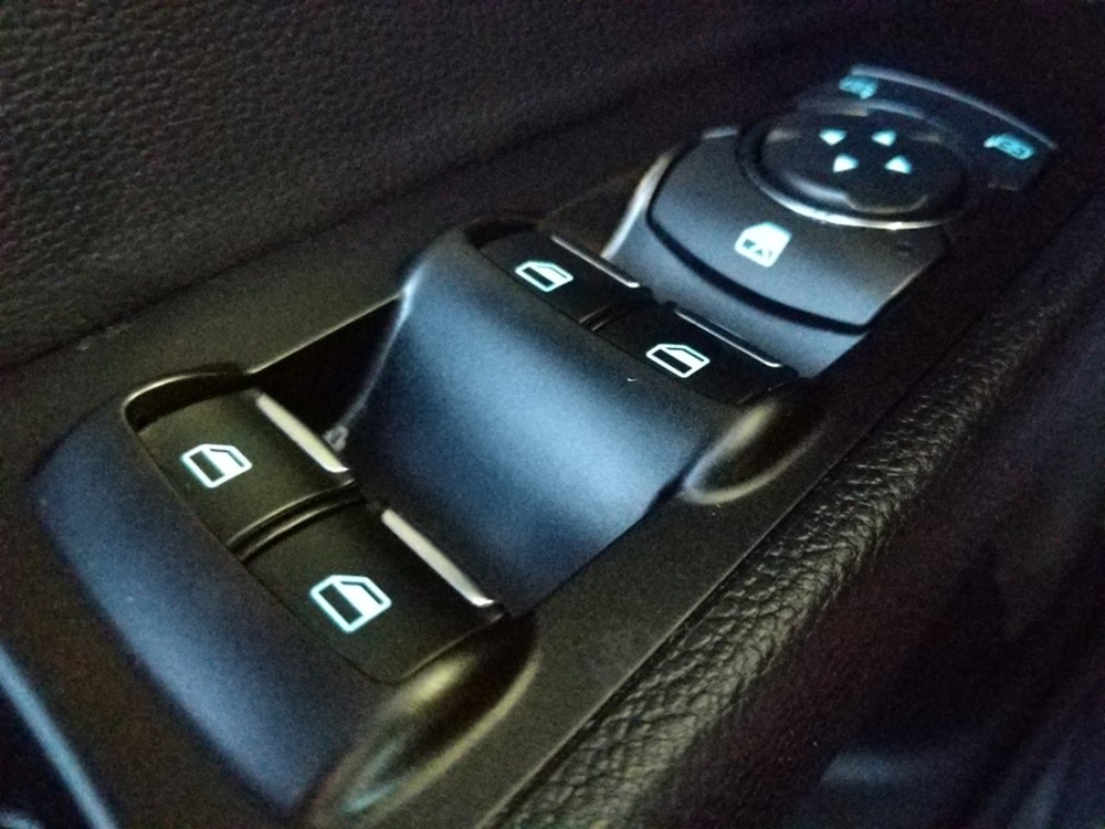 2017 Ford Fusion - Driver Power Windows/Lock Control