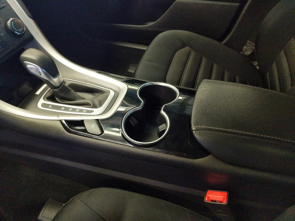 2015 Ford Fusion - Center Console/Cup Holders