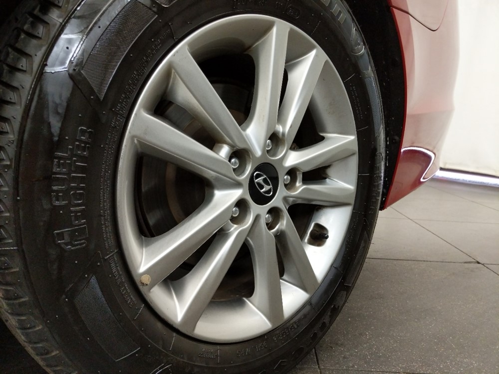 2017 Hyundai Sonata - Wheel