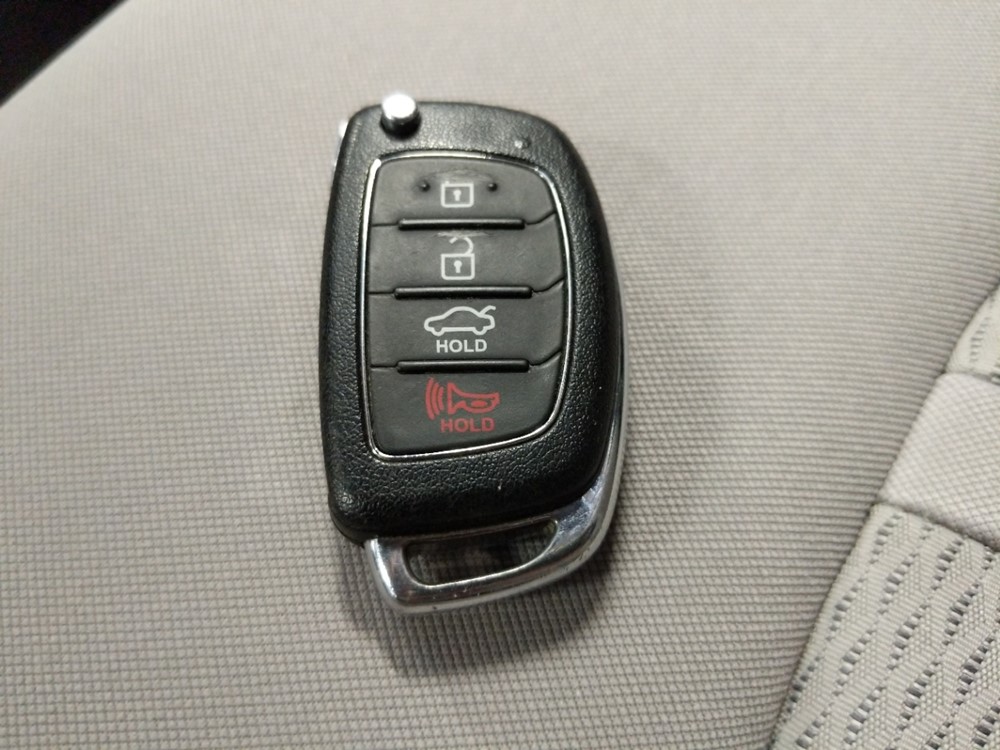 2017 Hyundai Sonata - Keys