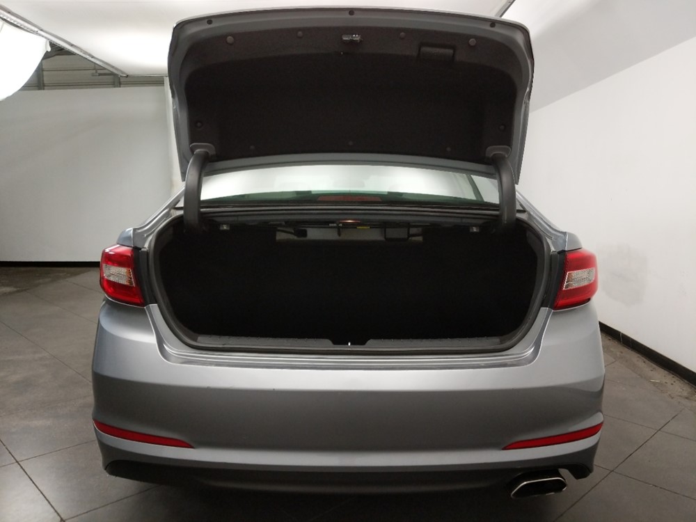 2017 Hyundai Sonata - Trunk