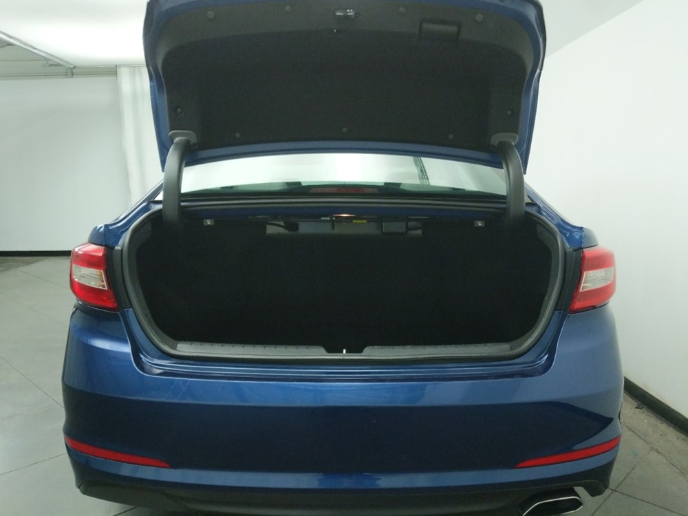 2017 Hyundai Sonata - Trunk