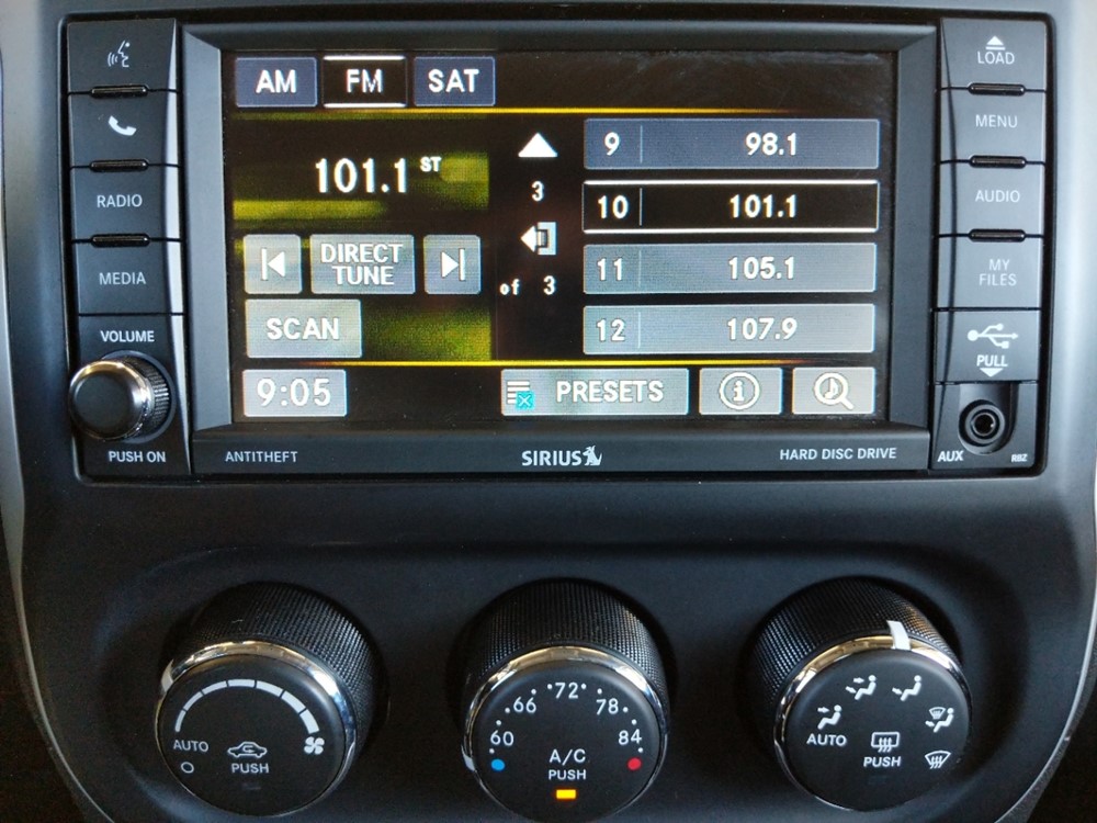 2016 Jeep Compass - Stereo Package