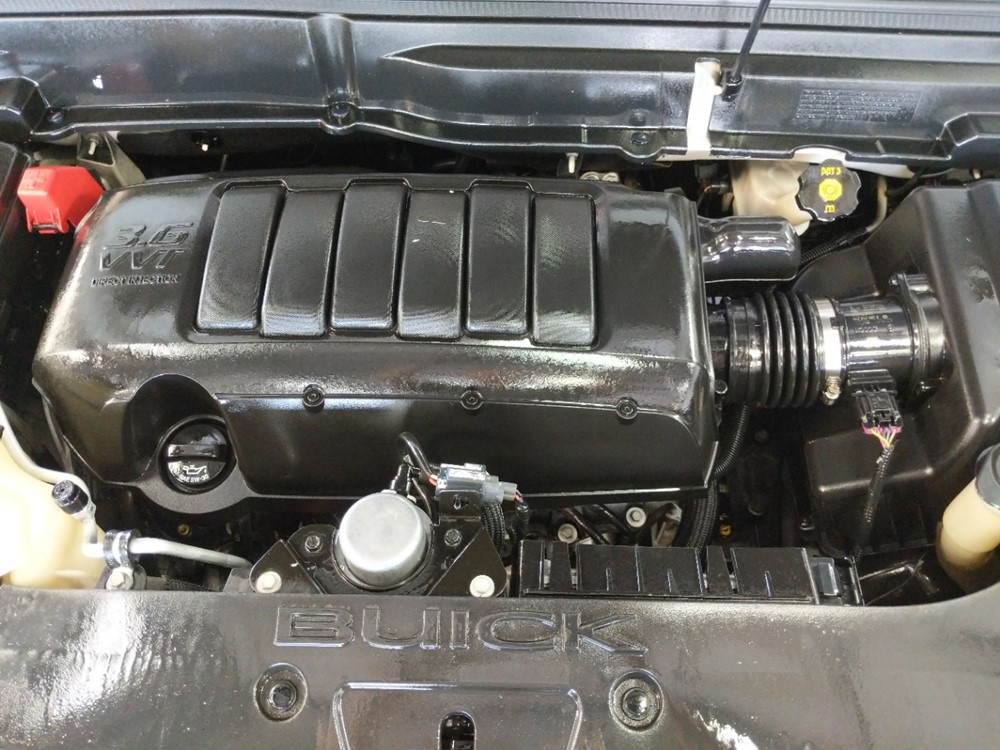 2011 Buick Enclave - Engine