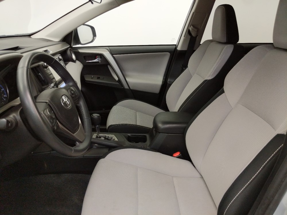 2018 Toyota RAV4 - Driver Front Seat