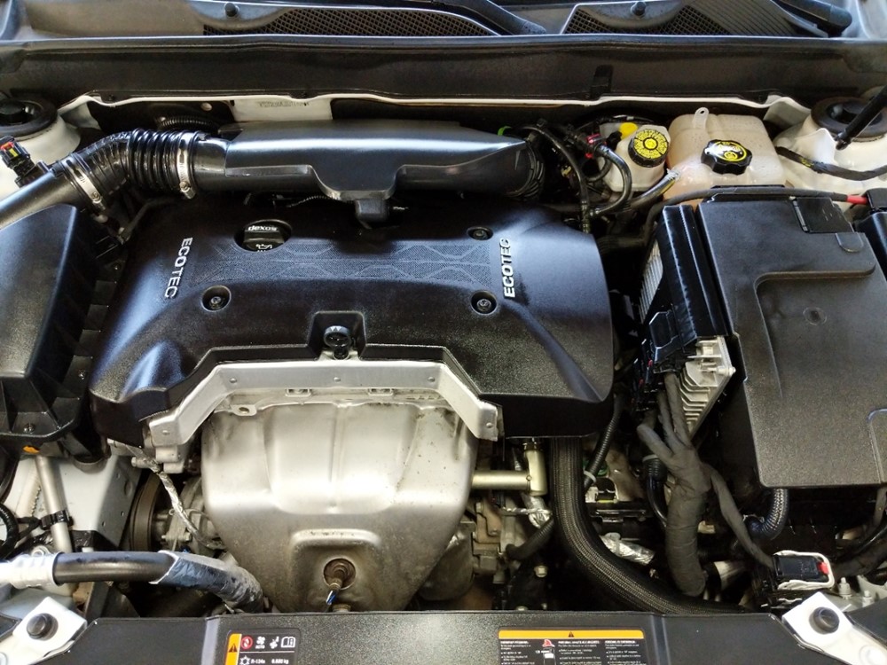 2016 Chevrolet Malibu - Engine