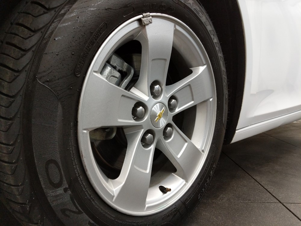2016 Chevrolet Malibu - Wheel