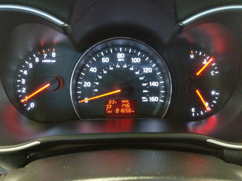 2014 Kia Sorento - Stereo Package