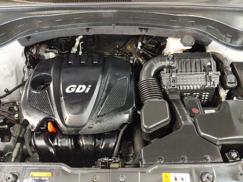 2014 Kia Sorento - Engine