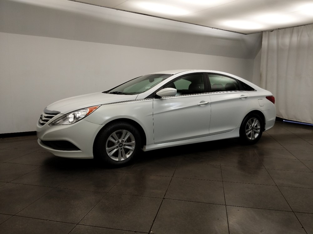 2014 Hyundai Sonata - Driver Front Side