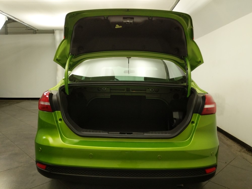 2018 Ford Focus - Trunk