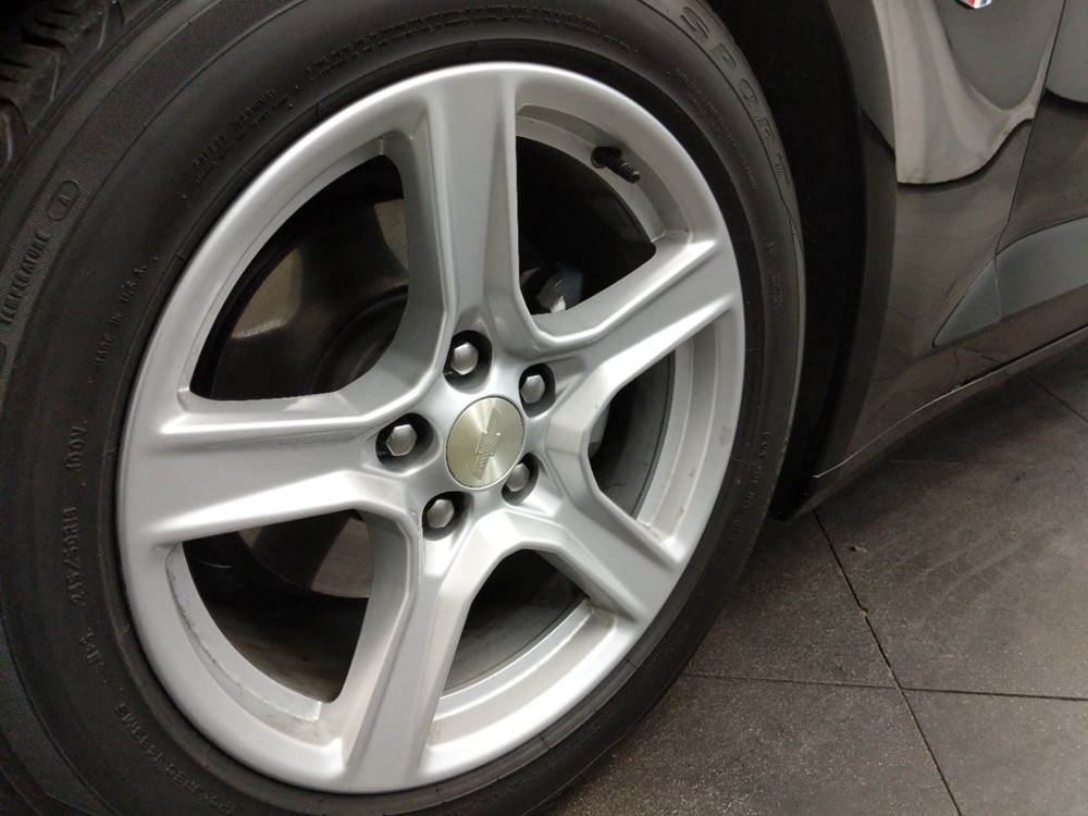2017 Chevrolet Camaro - Wheel