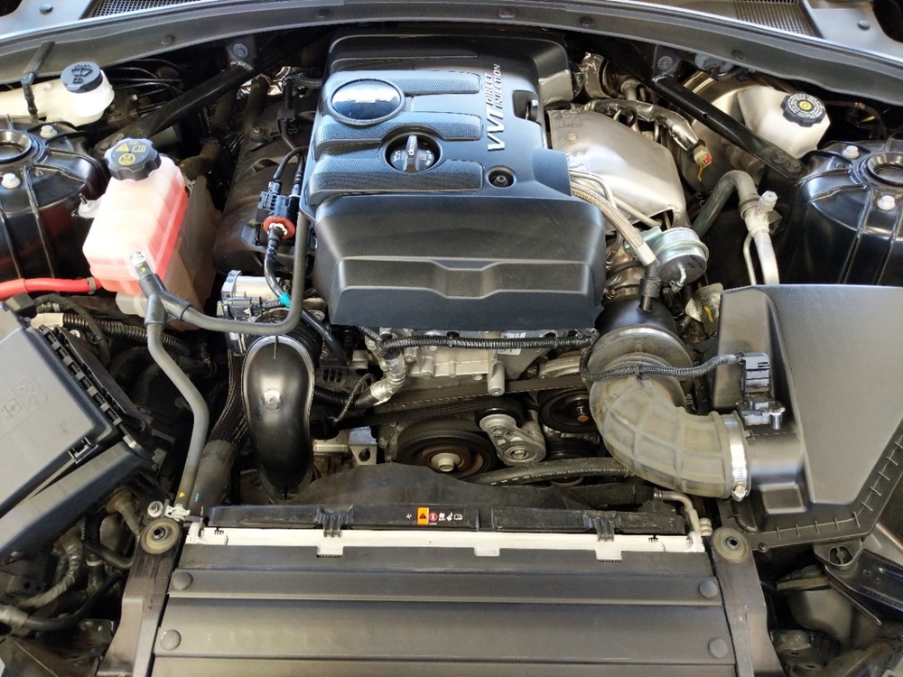 2017 Chevrolet Camaro - Engine