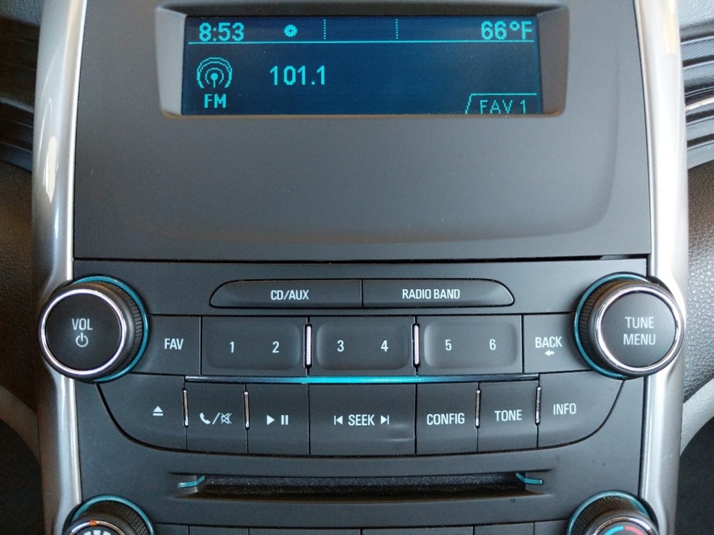 2015 Chevrolet Malibu - Stereo Package