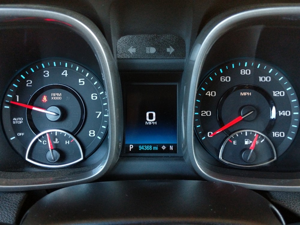 2015 Chevrolet Malibu - Odometer Close Up