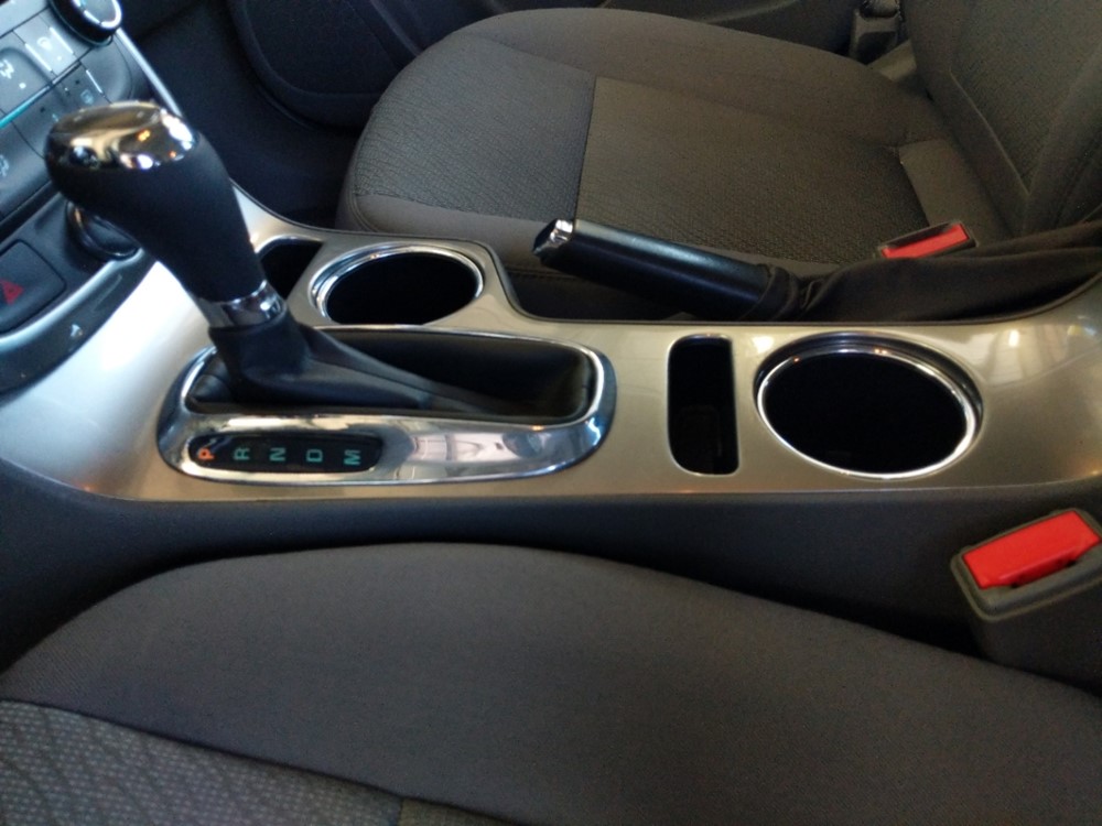 2015 Chevrolet Malibu - Center Console/Cup Holders