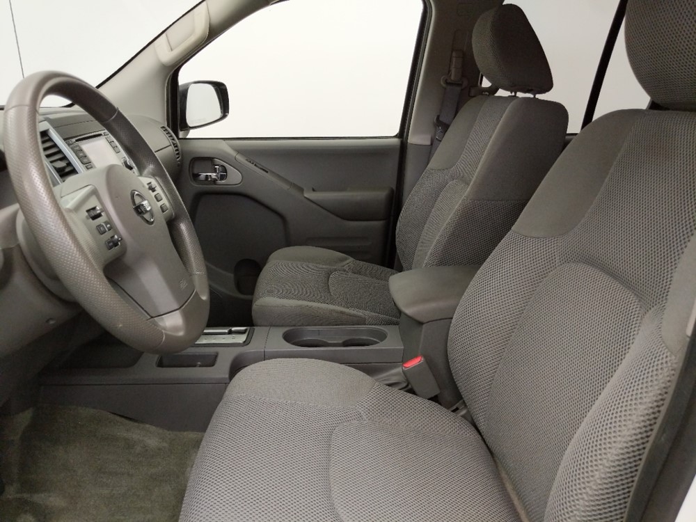 2017 Nissan Frontier - Driver Front Seat
