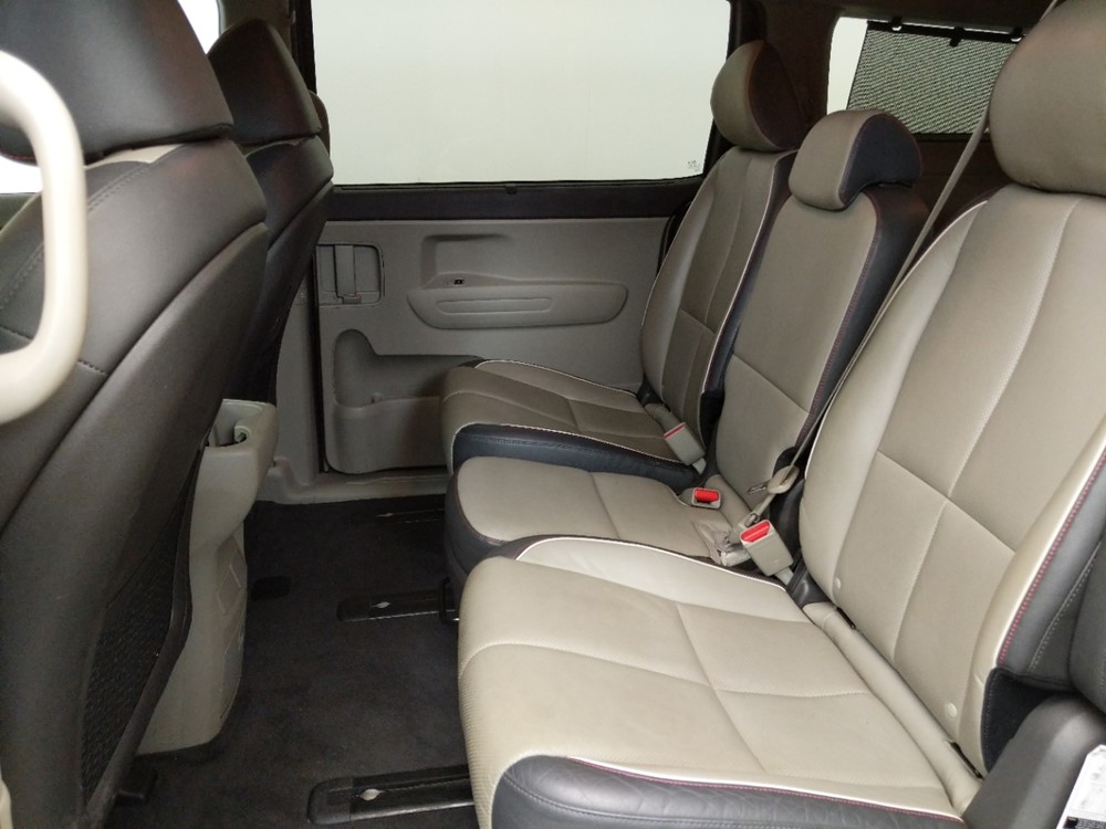 2017 Kia Sedona - Driver Rear Seat