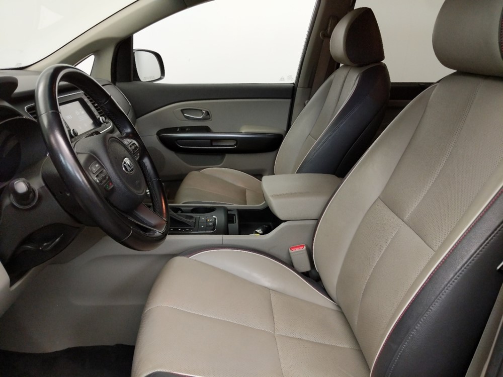 2017 Kia Sedona - Driver Front Seat