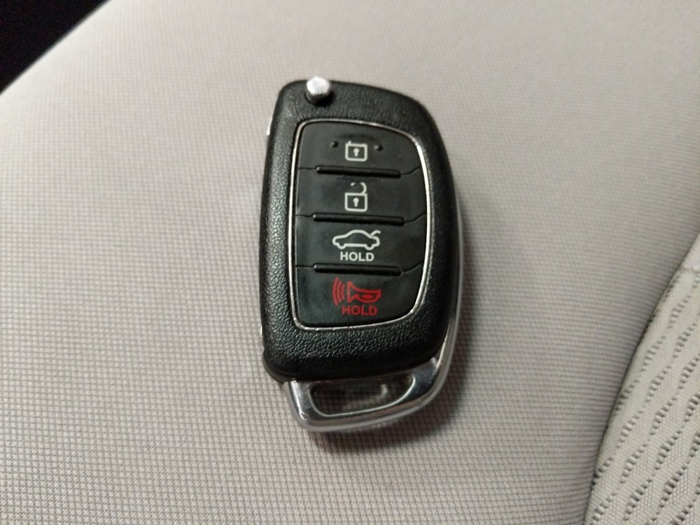 2017 Hyundai Sonata - Keys
