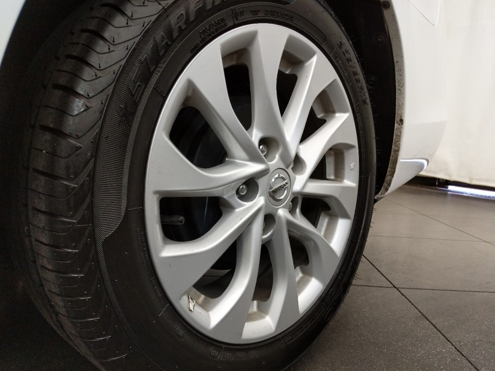 2018 Nissan Sentra - Wheel