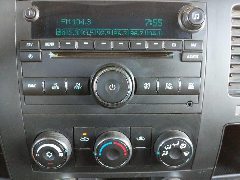 2010 Chevrolet Silverado 1500 - Stereo Package