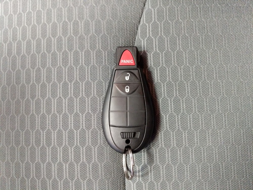 2018 Dodge Ram 1500 - Keys