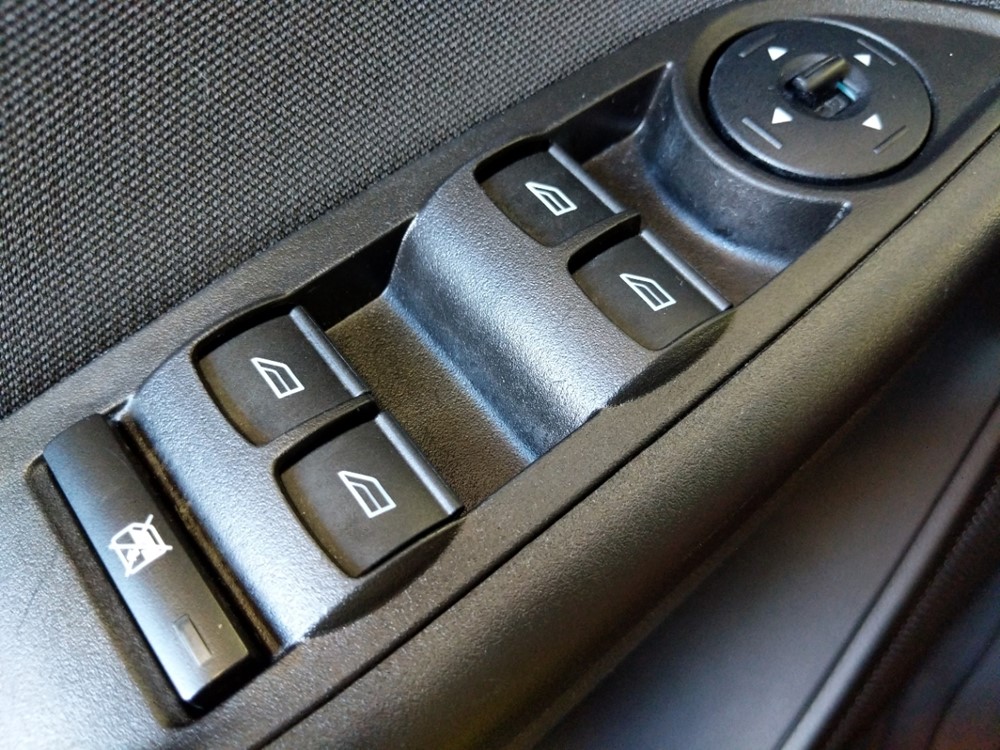 2018 Ford Focus - Driver Power Windows/Lock Control