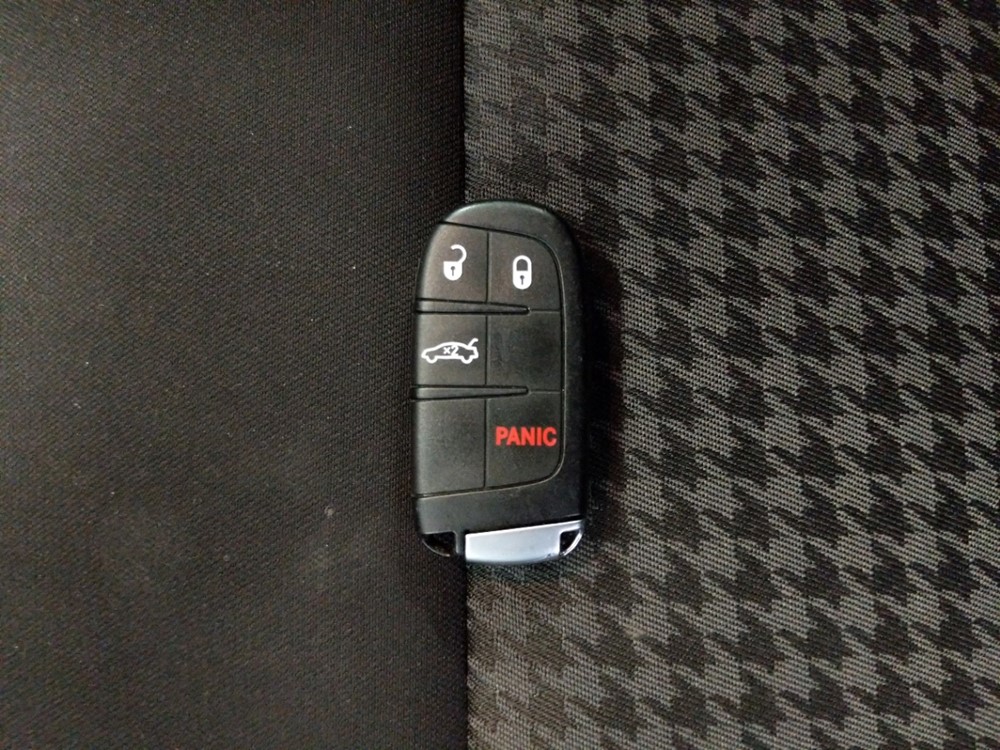 2018 Dodge Challenger - Keys