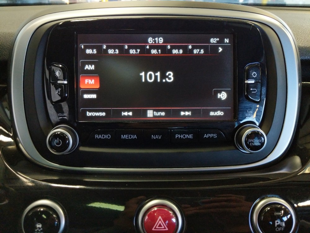 2016 FIAT 500X - Stereo Package