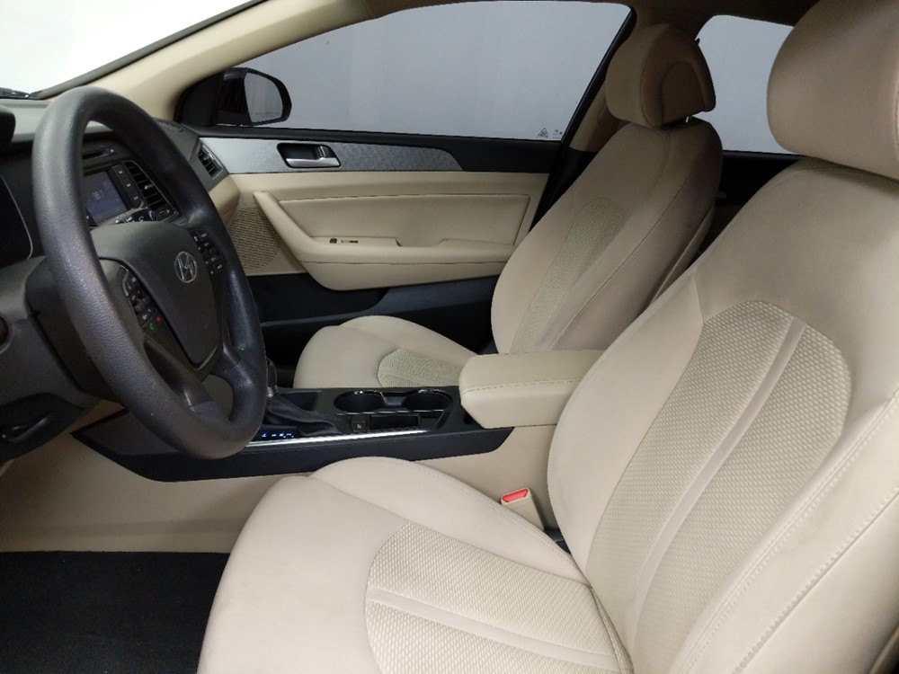 2015 Hyundai Sonata - Driver Front Seat