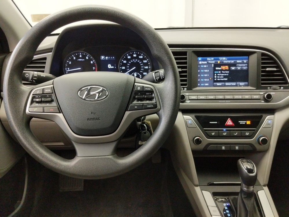 2018 Hyundai Elantra - Driver Dash