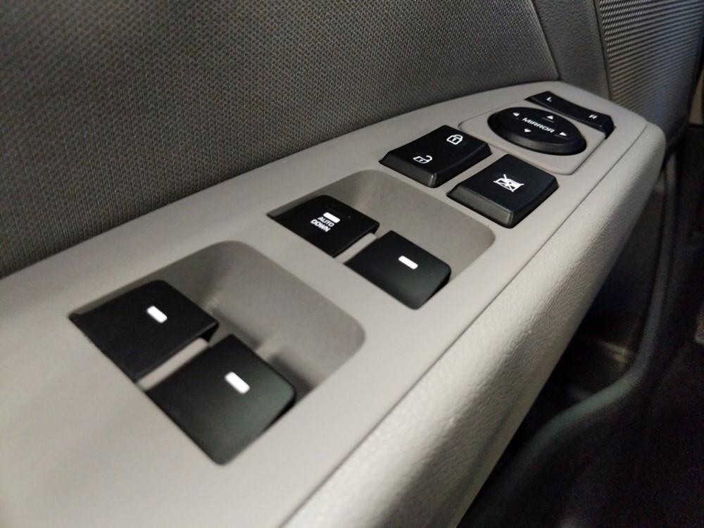 2018 Hyundai Elantra - Driver Power Windows/Lock Control