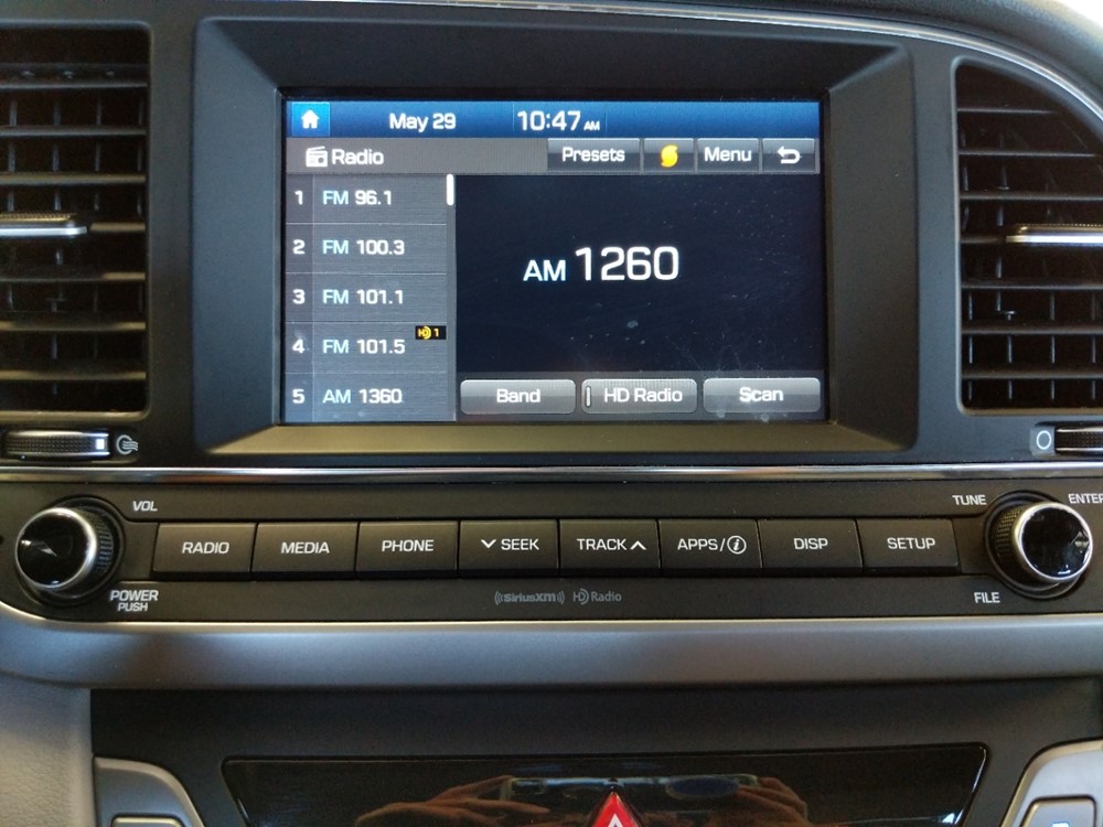 2018 Hyundai Elantra - Stereo Package