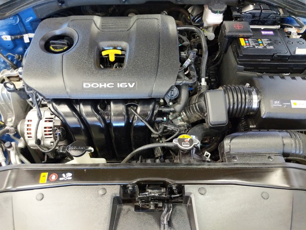 2018 Hyundai Elantra - Engine
