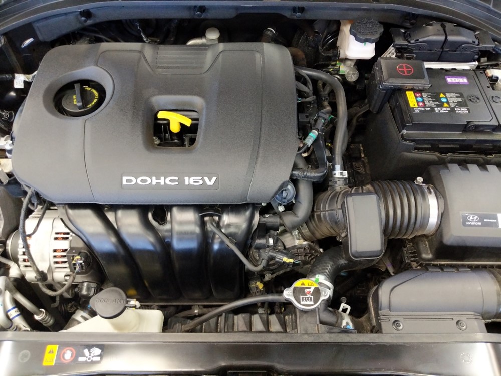 2018 Hyundai Elantra - Engine